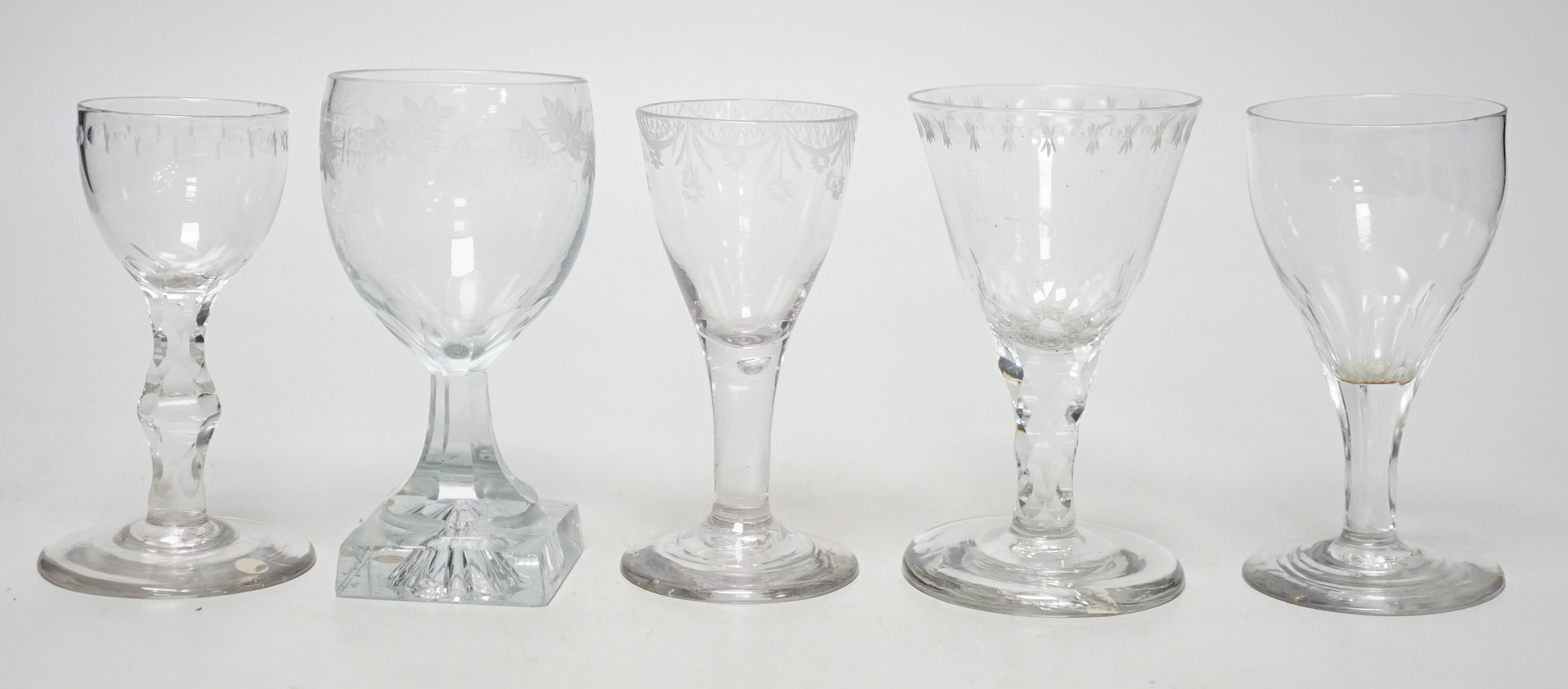 Five Georgian drinking glasses, tallest 12.5cm